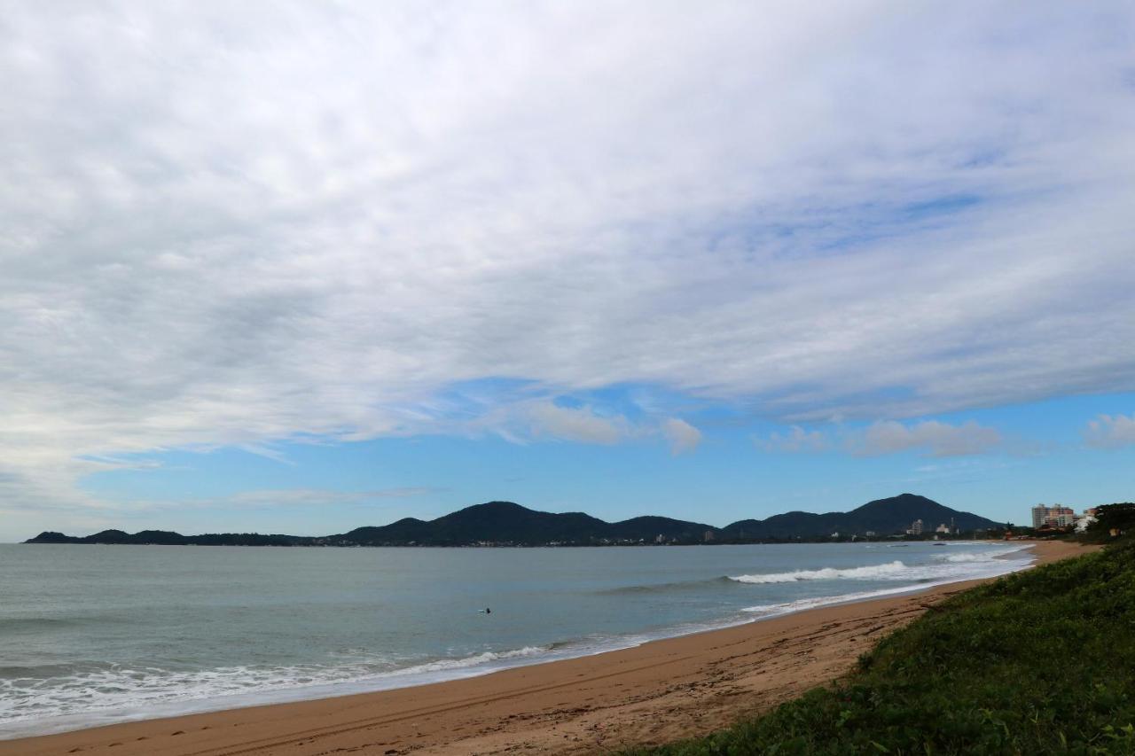 Curta Praia Do Quilombo - Lunata Penha  Bagian luar foto